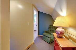 Shared Pond & Trails: Rosedale Cottage!