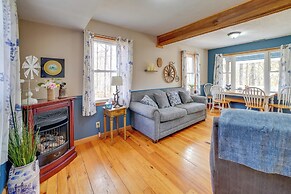 Shared Pond & Trails: Rosedale Cottage!