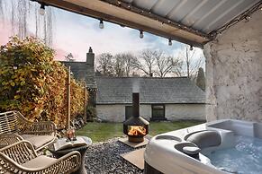 Mead Cottage in Lindale