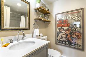 E108 W Beaver Creek Blvd 2 Bedroom Condo