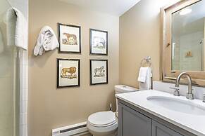 E108 W Beaver Creek Blvd 2 Bedroom Condo