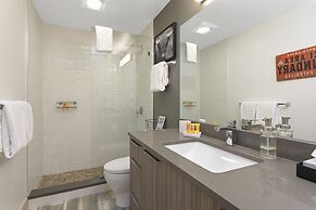 4192 Spruce Way 1 Bedroom Condo