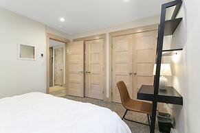 4192 Spruce Way 1 Bedroom Condo