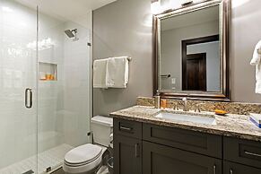 Sunriver Condos E104 2 Bedroom Condo