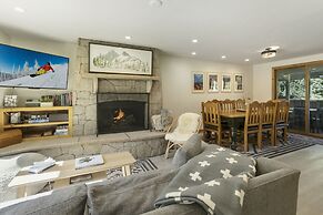 749 Deer Blvd 3 Bedroom Condo