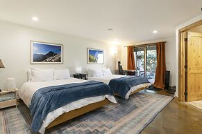 749 Deer Blvd 3 Bedroom Condo