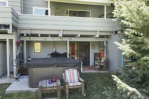 749 Deer Blvd 3 Bedroom Condo