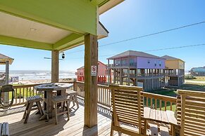#just Beachy 3 Bedroom Home