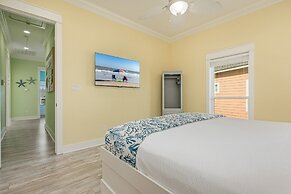 #just Beachy 3 Bedroom Home