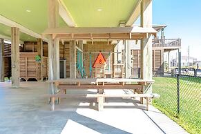 #just Beachy 3 Bedroom Home