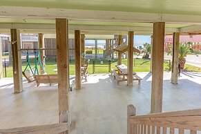 #just Beachy 3 Bedroom Home