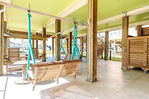 #just Beachy 3 Bedroom Home