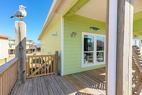 #just Beachy 3 Bedroom Home