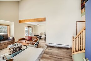 470 Homestead Unit 13 2 Bedroom Townhouse