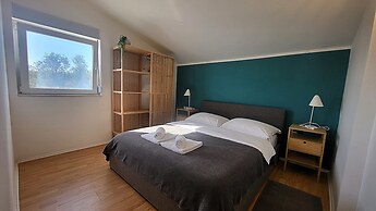 Sveti Duh Apartment Seaview