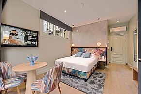 Novallure Nassau Residence