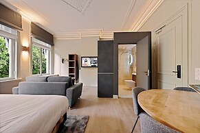 Novallure Nassau Residence