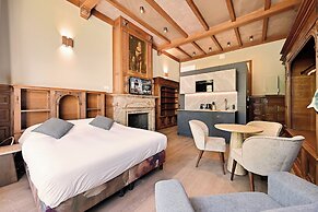 Novallure Nassau Residence