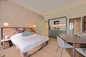 Novallure Nassau Residence