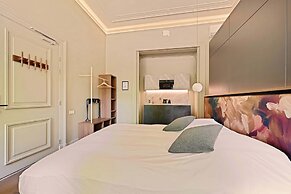 Novallure Nassau Residence