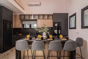 Kozakos Villa 2 With Private Swimming Pool