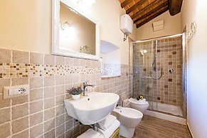 Peccioli Villa With Pool Ac And Privacy