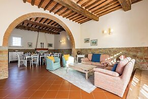 Peccioli Villa With Pool Ac And Privacy