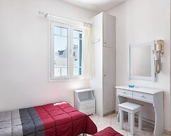 Noe Rooms In Center Of Tinos
