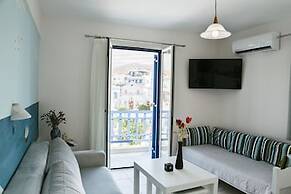 Noe Rooms In Center Of Tinos