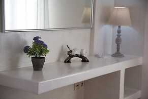 Noe Rooms In Center Of Tinos