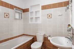 Noe Rooms In Center Of Tinos