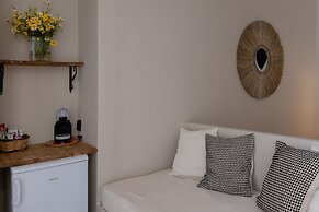 Noe Rooms In Center Of Tinos