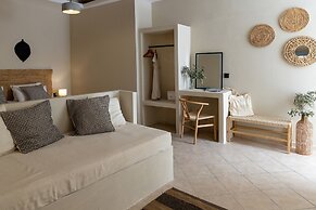 Noe Rooms In Center Of Tinos