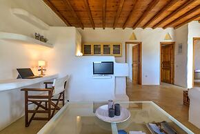 Sea-aura House in Tinos