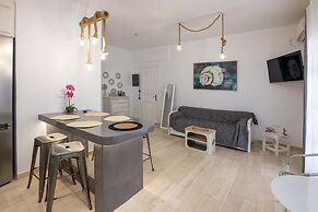 Zen Beach House in Tinos 2