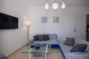 Zen Beach House in Tinos 1