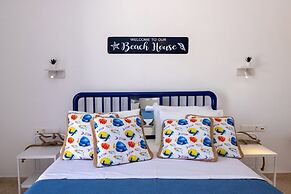 Zen Beach House in Tinos 1