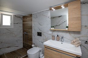 Zen Beach House in Tinos 1