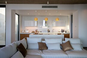 Magic Cave Villa in Tinos