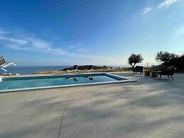 Magic Cave Villa in Tinos