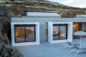 Magic Cave Villa in Tinos