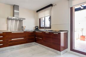 Stylish Apartment With Pool in Marbella - Ref M51