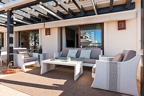 Stylish Apartment With Pool in Marbella - Ref M51