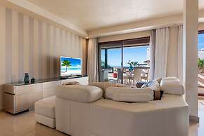 Stylish Apartment With Pool in Marbella - Ref M51