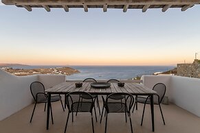 Luxury Villa With Stunning Views Above Kalo Livadi