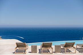 Luxury Villa With Stunning Views Above Kalo Livadi