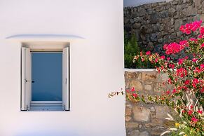 Luxury Villa With Stunning Views Above Kalo Livadi