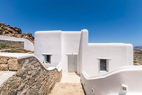 Luxury Villa With Stunning Views Above Kalo Livadi