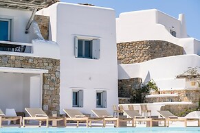 Luxury Villa With Stunning Views Above Kalo Livadi