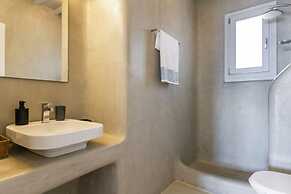 Luxury Villa With Stunning Views Above Kalo Livadi